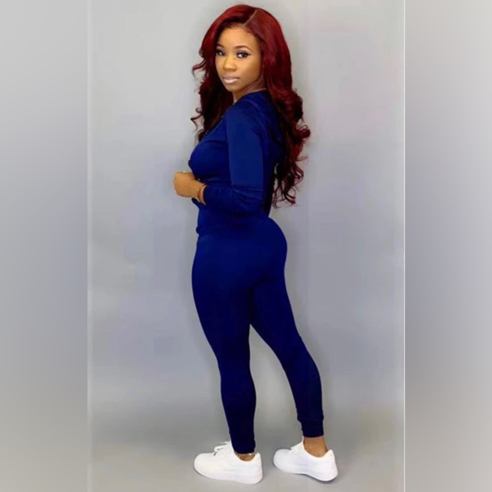 Jogger set for females.